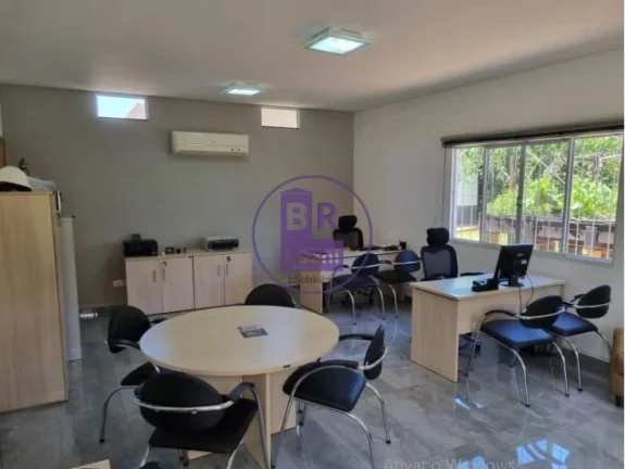 Imagem Linda Chácara à Venda com Localização Perfeita!
