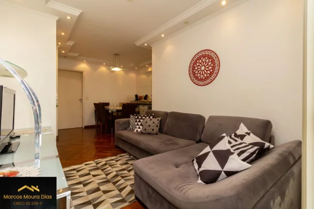 Imagem Apartamento com 75 m², 3 Dorm ( 1 suíte), Varanda, 1 Vaga , Edifício com Portaria 24 hs, Academia, Piscina e Churrasqueira