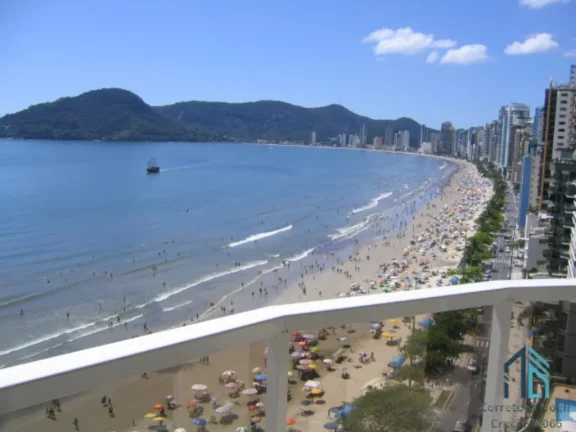 Imagem Apartamento vista p/ o Mar em todos os cômodos, 02 quartos sendo 1suíte, 02 vagas churrasqueira a carvão na varanda, Balneário Camboriú SC