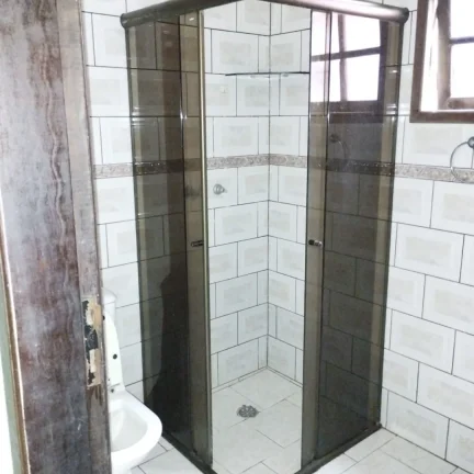 Imagem Sobrado à venda em Cotia-SP - Parque Isaac Pires: 2 quartos, 2 banheiros, 3 vagas, 100m² área. Aproveite!