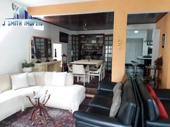 Imagem CASA NOBRE, 191m², ÓTIMOS ACABAMENTOS, EM CONDOMÍNIO FECHADO, RODOANEL.