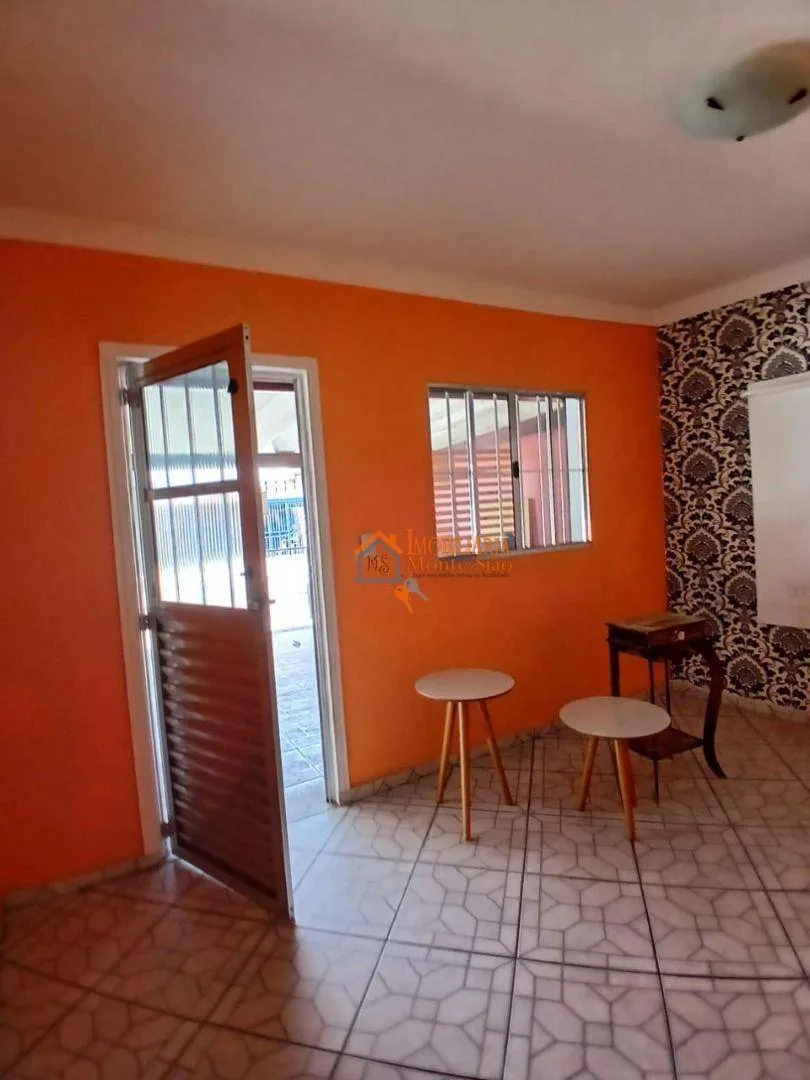 Imagem Casa com 3 dormitórios à venda, 250 m² por R$ 863.000,00 - Vila Barros - Guarulhos/SP