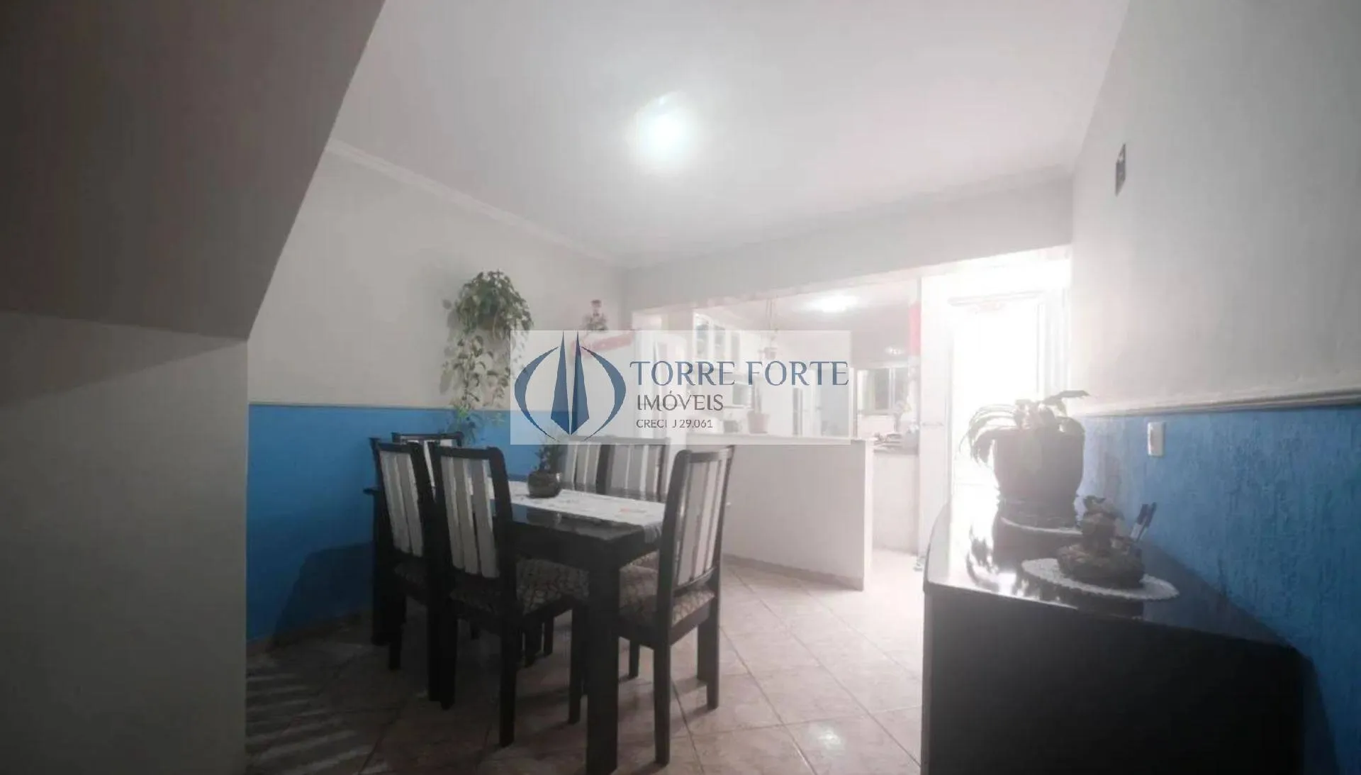 Imagem Sobrado com 3 dormitorios 1 suite 1 vaga , varanda no Parque Savoi City.