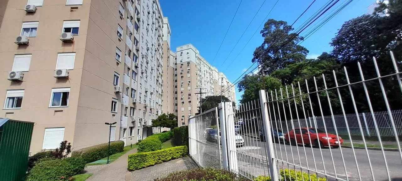 Apartamento de 2 quartos, suíte e 1 vaga de garagem no bairro Jardim Carvalho