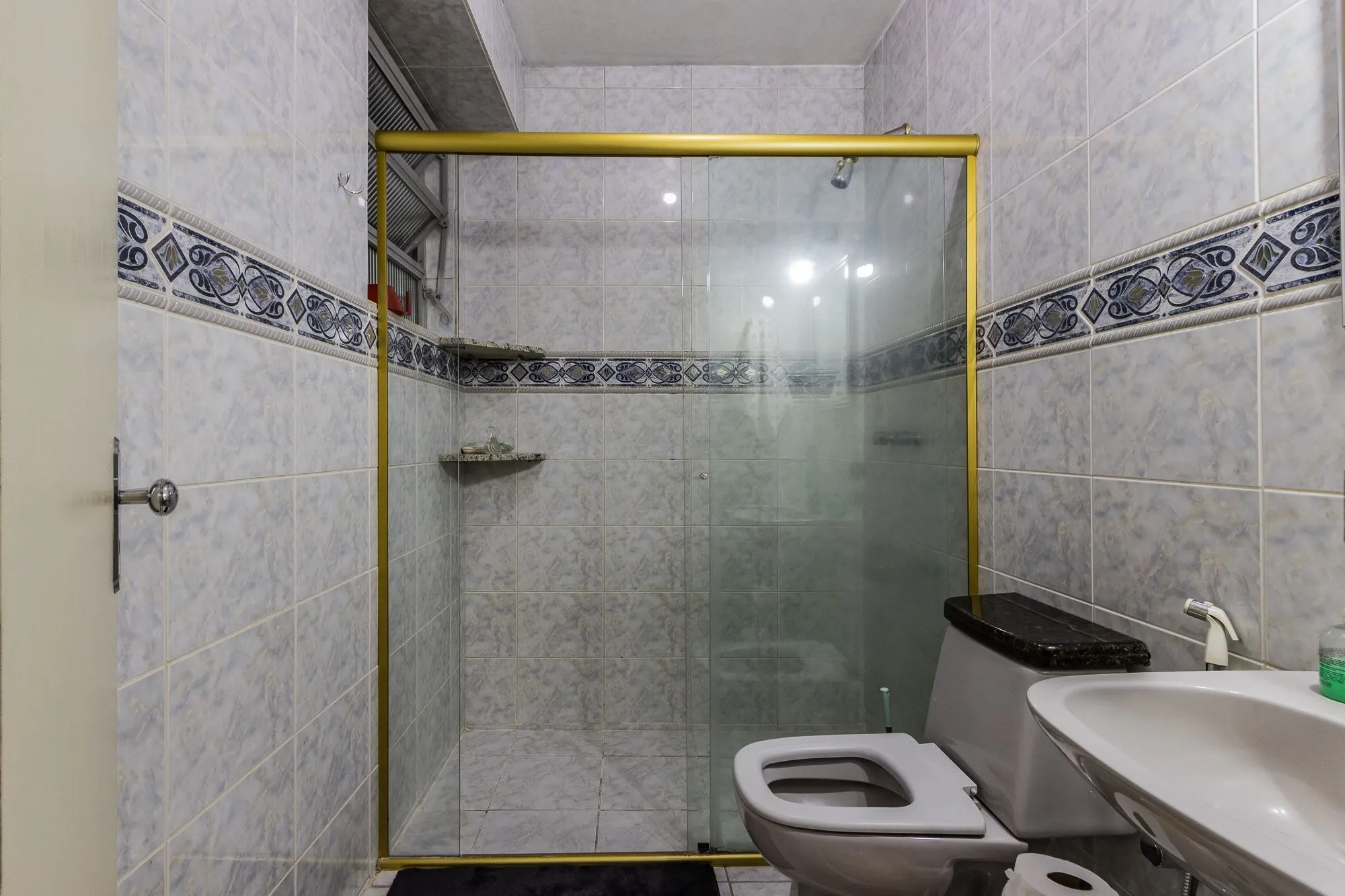 Imagem Apartamento de 3 dormitórios e 133m² à venda em Centro Histórico, Porto Alegre.