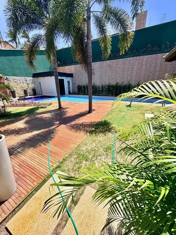 Imagem Casa com 5 Quartos à Venda, 500 m² em De Lourdes - Fortaleza