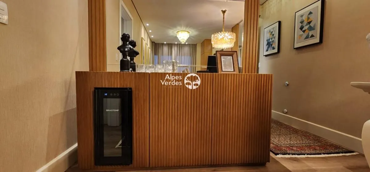 Imagem Vende-se apartamento mobiliado em Gramado a 5 minutos da Rua Coberta