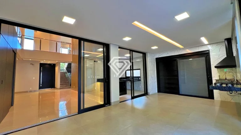 Imagem Sobrado 4 Quartos, 307 m² c/ lazer à venda no Condomínio Privillege