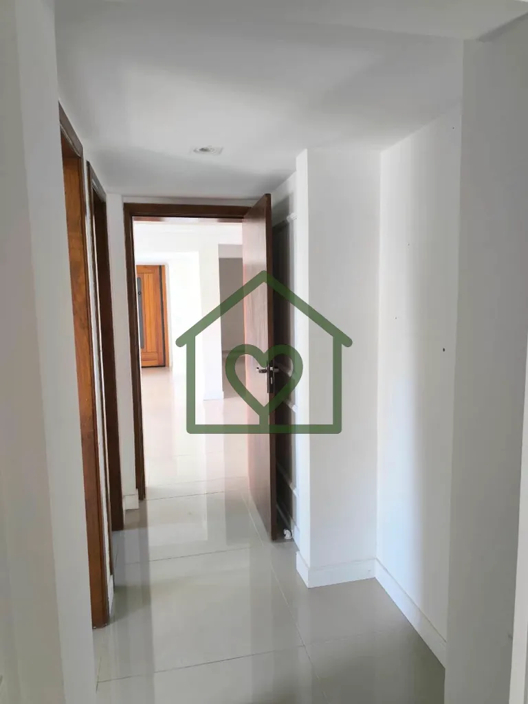 Imagem O apartamento no Condomínio Solar Higienópolis , localizado no tradicional bairro Higienópolis, e...