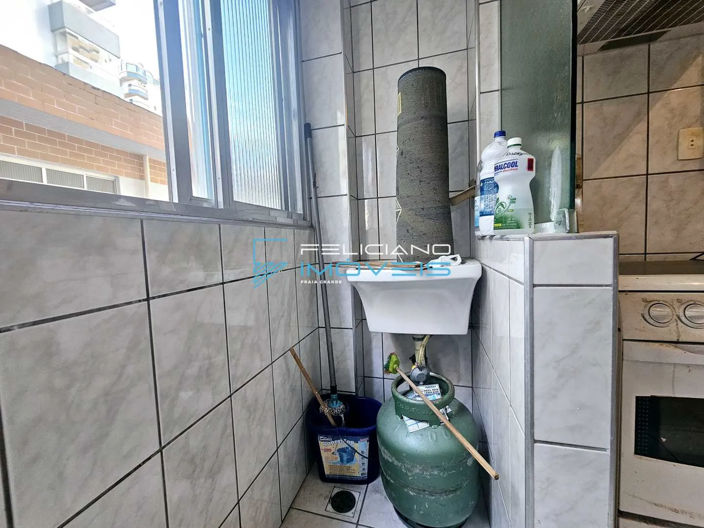 Imagem Apartamento com 2 quartos, Guilhermina, Praia Grande - R$ 331 mil, Cod: 4180