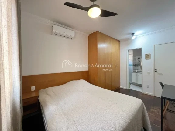 Imagem Excelente sobrado com 3 dormitórios, sendo 1 suíte localizada no piso superior, além de um corred...