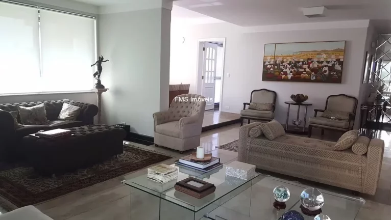 Imagem Apartamento de 5 quartos com 4 suítes e 4 vagas no Jardim Vila Mariana