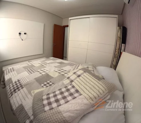 Imagem Belíssimo Apartamento de 3 Quartos na Praia do Morro