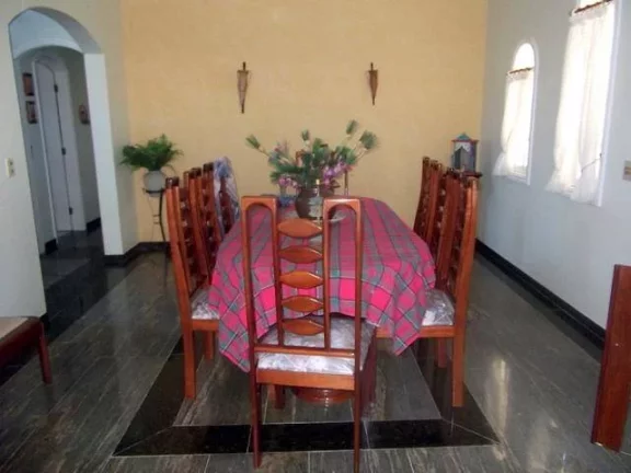 Imagem IMOVEL DE ALTO PADRÃO, PRÓXIMO AO CENTRO