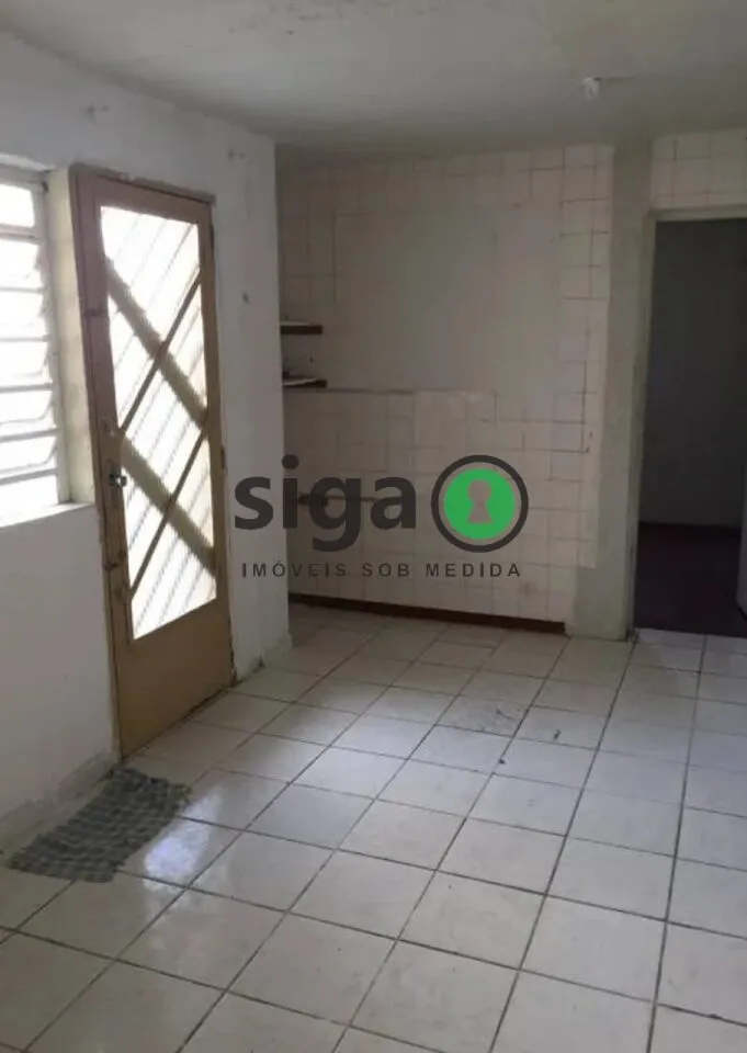 Imagem Sobrado com 3 Vagas e Edícula em Localização Privilegiada no Jardim da Saúde.