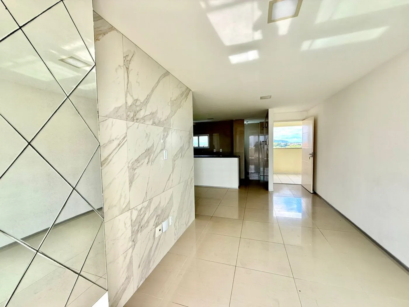 Imagem Apartamento para Venda, Parquelândia, 3 dormitórios, 2 suítes, 3 banheiros, 2 vagas