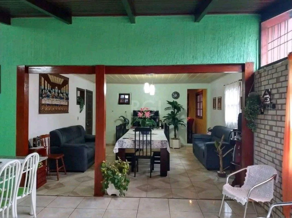 Imagem Casa para Venda - 320m², 4 dormitórios, 2 vagas - Vila Nova