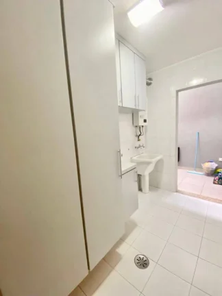 Imagem Sobrado Maravilhoso 174 m² 3 Dormitórios sendo 1 Suíte e 2 Vagas
