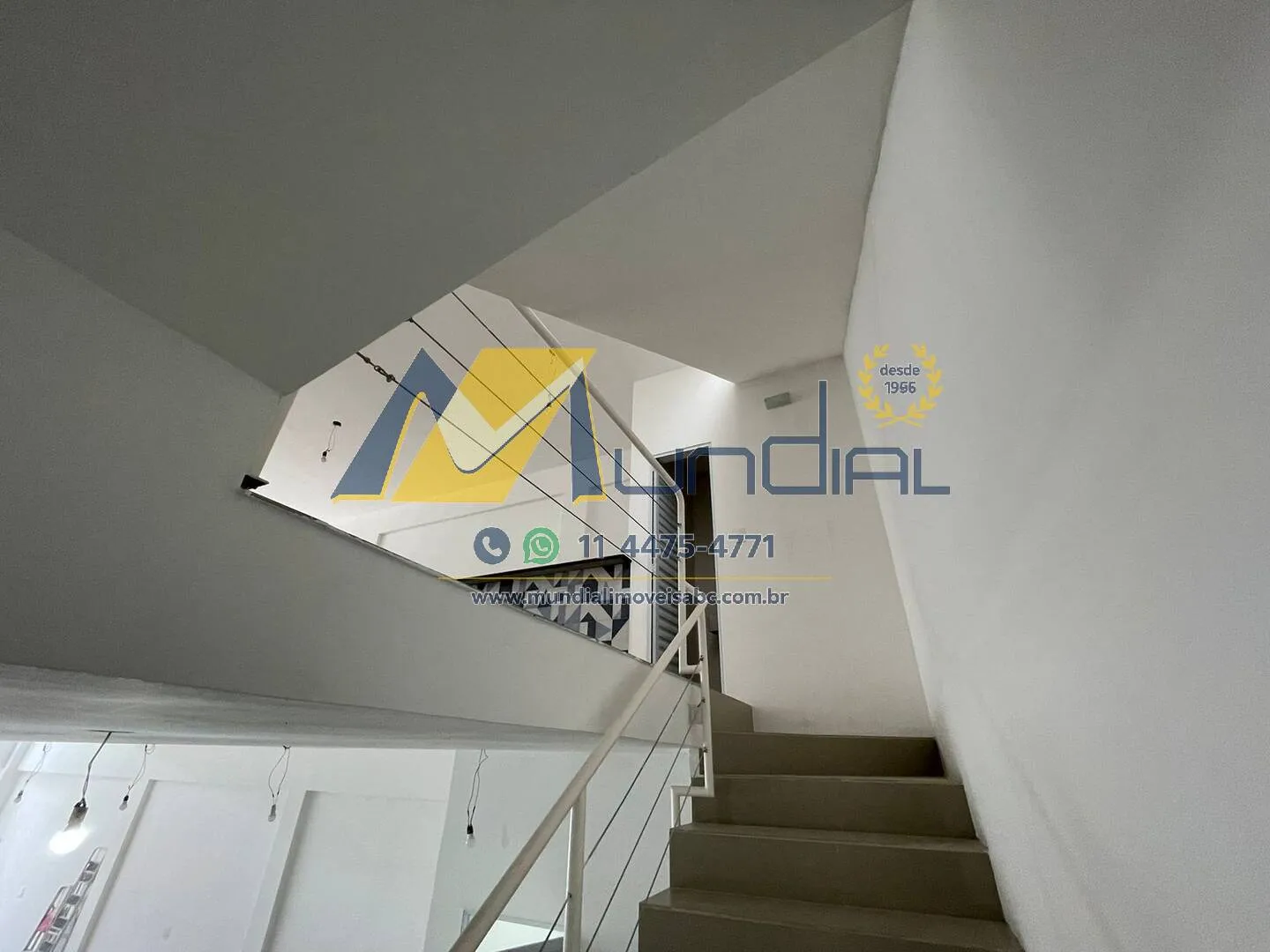 Imagem Prédio Comercial para Alugar com 249m² e 2 vagas!!!