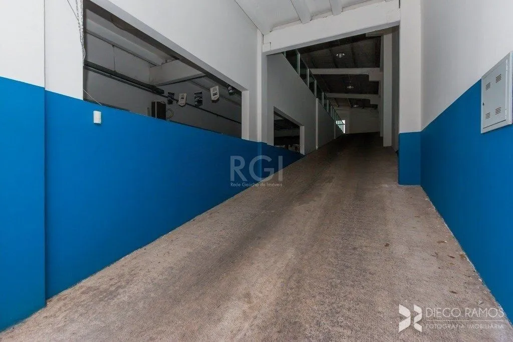 Imagem Prédio à venda 2236m² Avenida OTTO NIEMEYER, Tristeza, Porto Alegre.