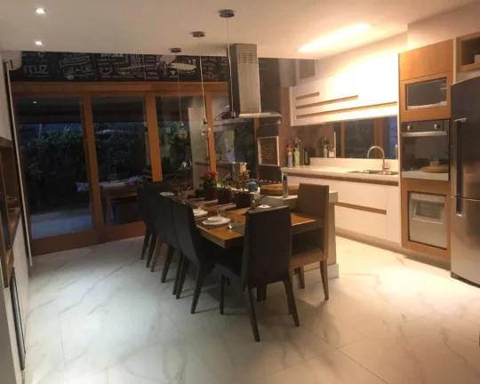 Imagem CASA COND , 3 DORM , 3 VAGA DE CARRO.FL58