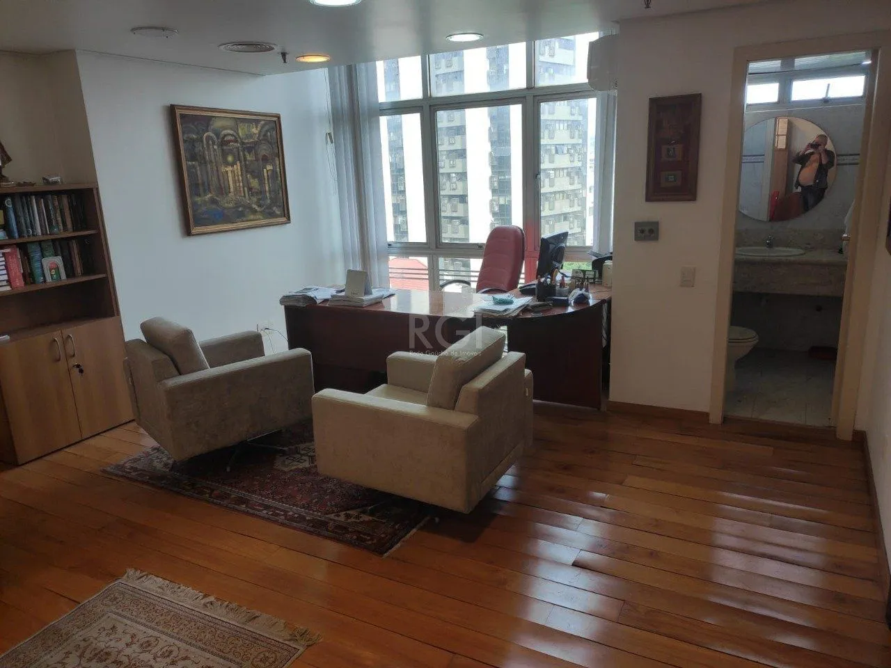 Imagem Conjunto/Sala para Venda - 32.88m², 0 dormitórios, Moinhos de Vento