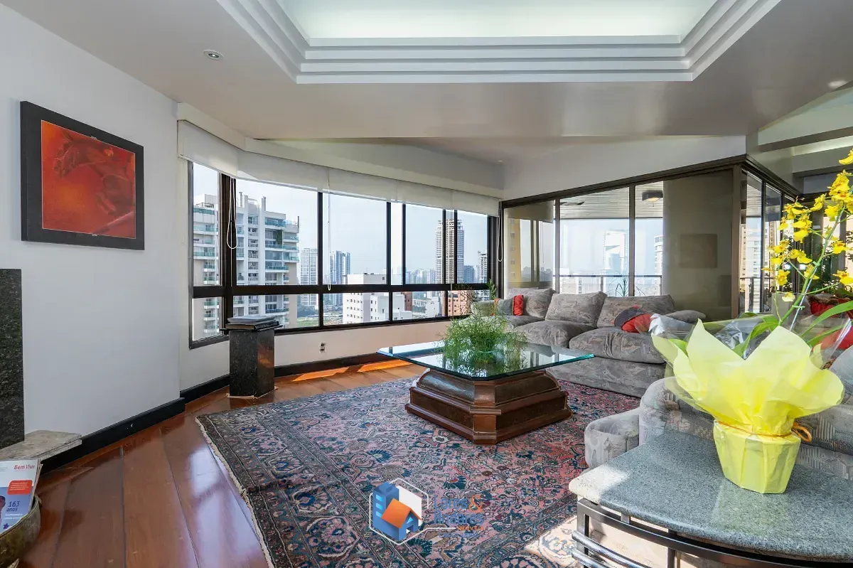 Imagem Apartamento para venda em Morumbi com 4 quartos, sendo 4 suítes, 285m²