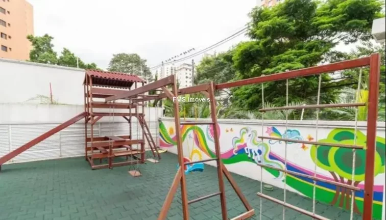 Imagem Apartamento de Luxo para Locação no Brooklin, São Paulo-SP: 2 Quartos, 2 Suítes, 3 Banheiros, 2 Vagas de Garagem, 95m² de Área.