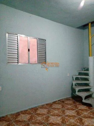Imagem Casa com 6 dormitórios à venda, 200 m² por R$ 373.000,00 - Cidade Soberana - Guarulhos/SP