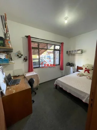 Imagem Excelente casa Terrea no Corrego Grande terreno de 504 m².
