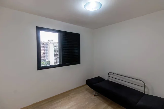 Imagem Apartamento com 2 quartos e 2 vagas à venda na Vila Olímpia.