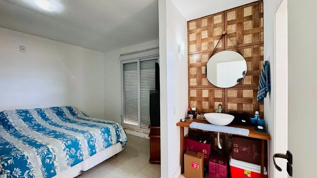Imagem Casa em Condomínio, 3 dormitórios, 1 suíte, Passo Das Pedras, Porto Alegre.