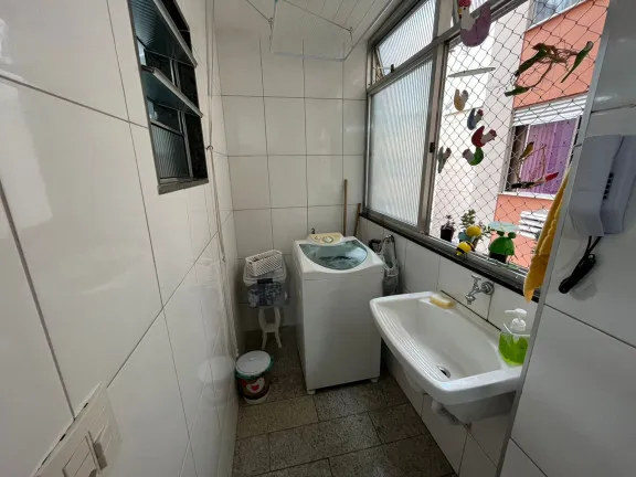 Imagem Apartamento com 2 Quartos à Venda, 65 m² em Santa Rosa - Niterói