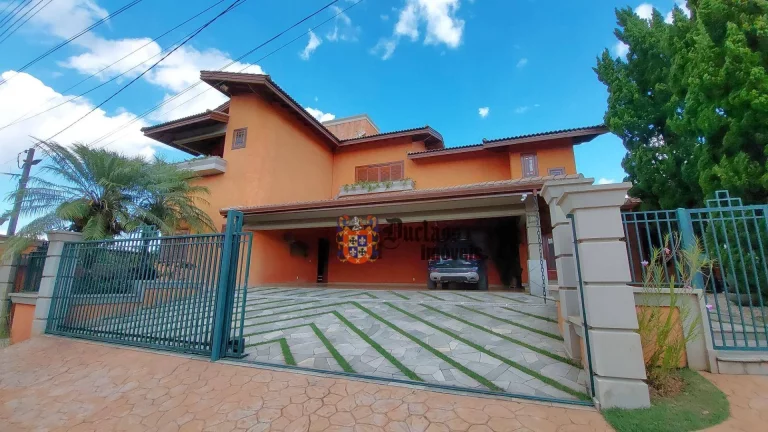 Imagem Sobrado com 4 dormitórios à venda, 467 m² por R$ 2.300.000,00 - Condomínio Shambala I - Atibaia/SP