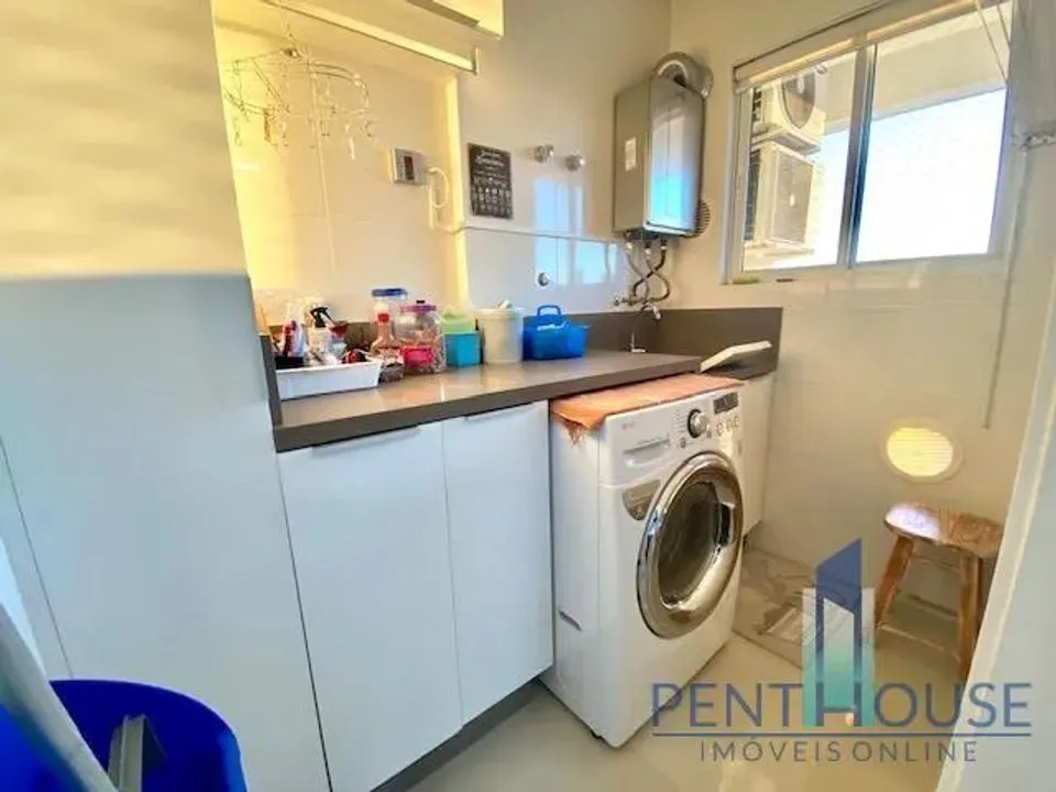 Imagem Apartamento Zona Central para Venda em Balneário Camboriú, CENTRO, 4 dormitórios, 4 suítes, 5 banheiros, 2 vagas