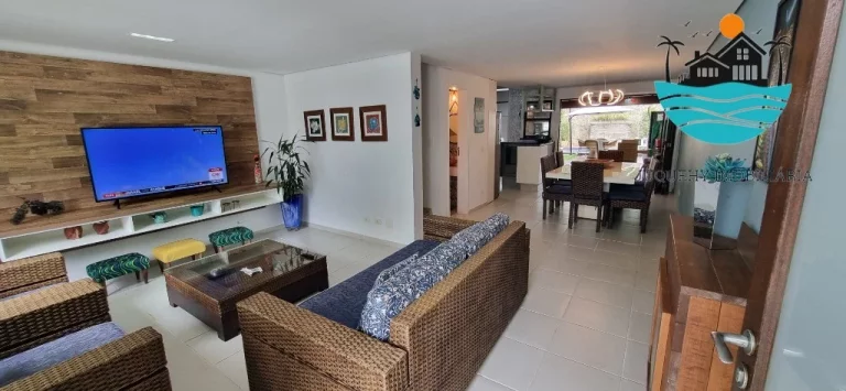 Imagem Casa Aluguel Juquehy com, 4 dormitórios, 3 suítes, acomodação para 10-12 pessoas e a 150m da praia | Juquehy Imobiliária