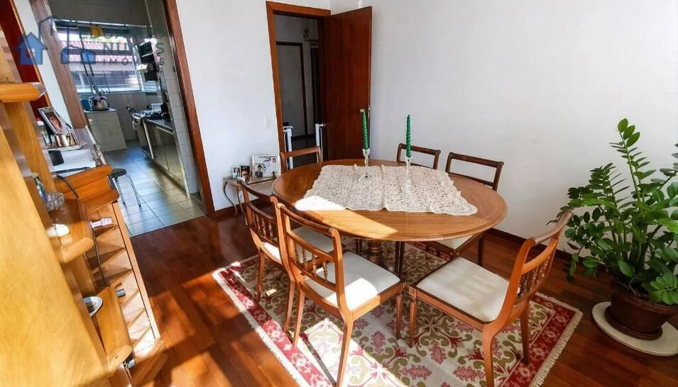 APARTAMENTO A VENDA 04 QUARTOS 02 VAGAS NA SERRA 136 m².