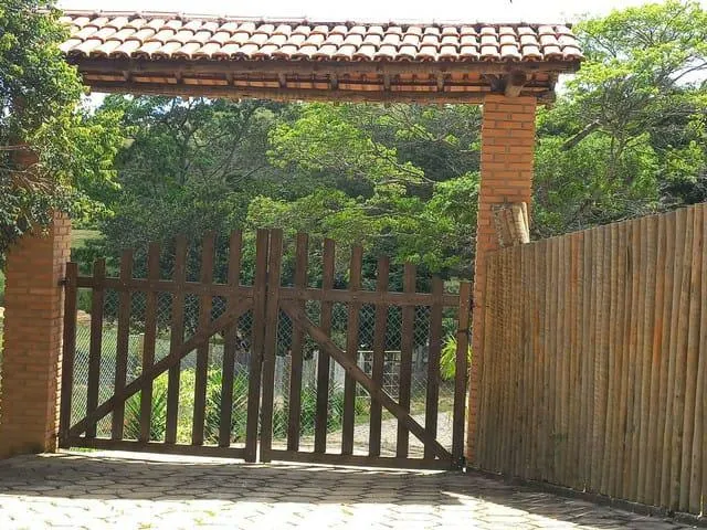 Imagem endo um belíssimo sítio região serra do cipó com 33.900 m² de terra