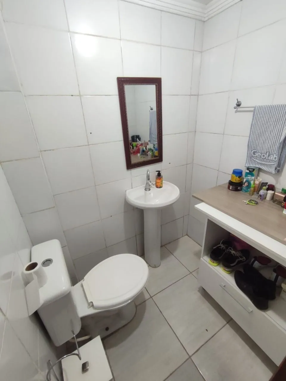 Imagem Sobrado de 3 pisos localizado no bairro Hipica - 3 Dormitórios