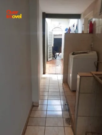 Imagem Casa à venda em Campos Elíseos, Ribeirão Preto-SP: 3 quartos, 1 sala, 3 banheiros, 2 vagas de garagem, 160m² de área.
