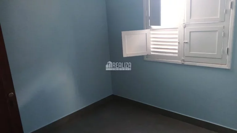 Imagem Casa para alugar no Conjunto Sete Colinas, em Uberaba | 3 dormitórios, 2 banheiros