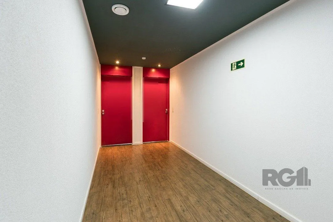 Imagem **Apartamento Residencial com 3 Quartos e 3 Banheiros em Camaquã, Porto Alegre, RS**