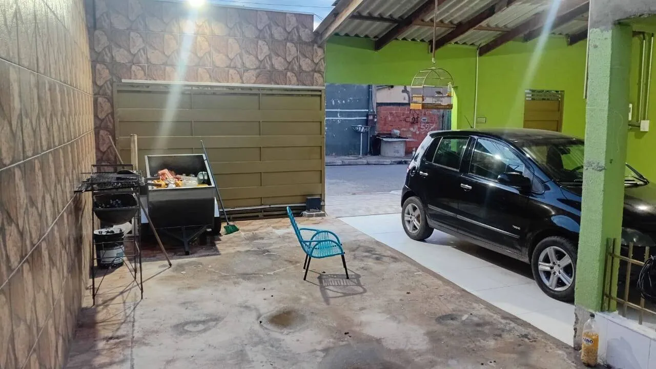 Imagem Casa no pedra 90 com 2 quartos