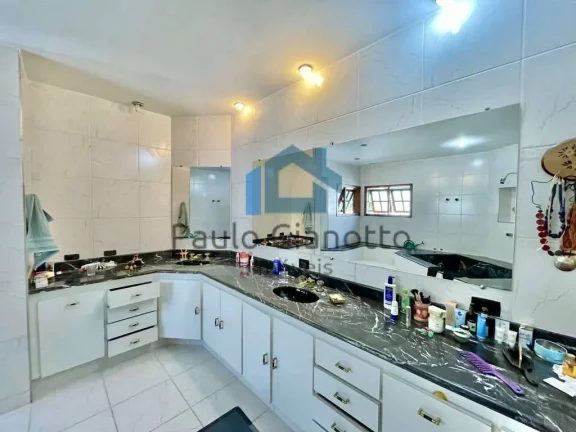 Imagem Casa de Luxo Venda ou Locação Centro Granja Viana