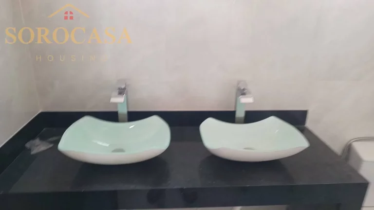 Imagem Casa à Venda - Sobrado 3 dorm 1 suite - Cond Horto Villagio