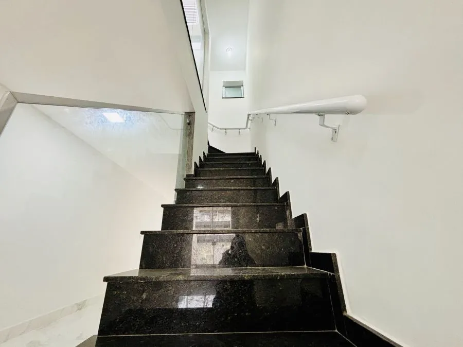 Imagem Sobrados novos na Vila Ré.