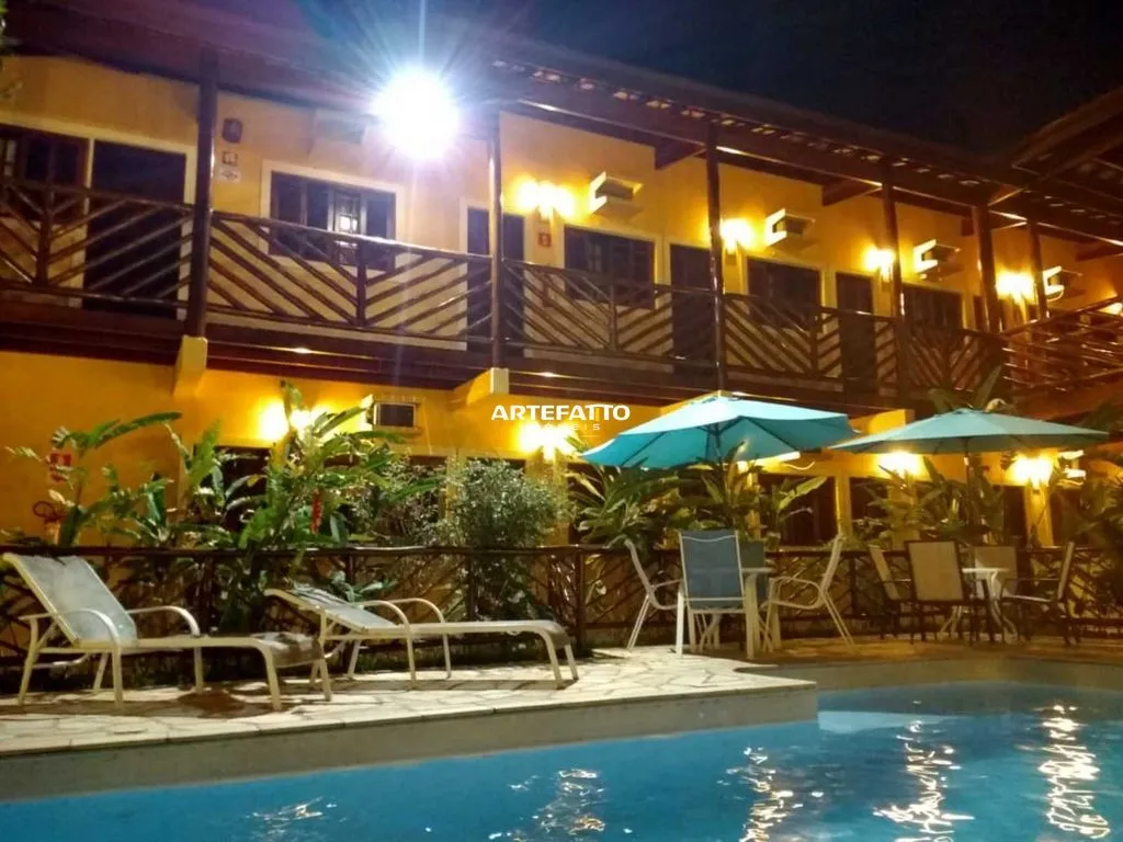 Imagem Prédio comercial à venda em Ubatuba, Praia das Toninhas, com 12 quartos, 652m2