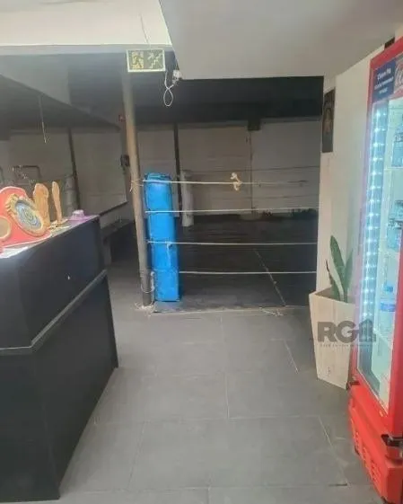 Imagem Casa no bairro Petrópolis de 3 dormitórios e 4 vagas