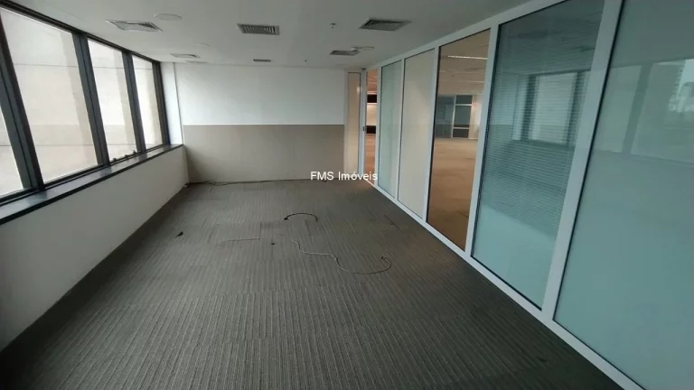 Imagem Conjunto comercial com 387m² no Butantã