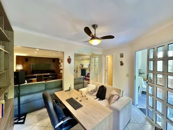 Imagem Casa em Condomínio a Venda no bairro Granja Viana - Cotia, SP